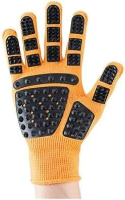 YangYan Silicone Pet Dog Brush Glove Deshedding Gentle Efficient Pet Grooming Glove Dog Bath Cat Cleaning Supplies Pet Glove Hair Remove (Color : Blue, Size : Left Hand) -Dog Supply Store 41TN7ptagL. AC